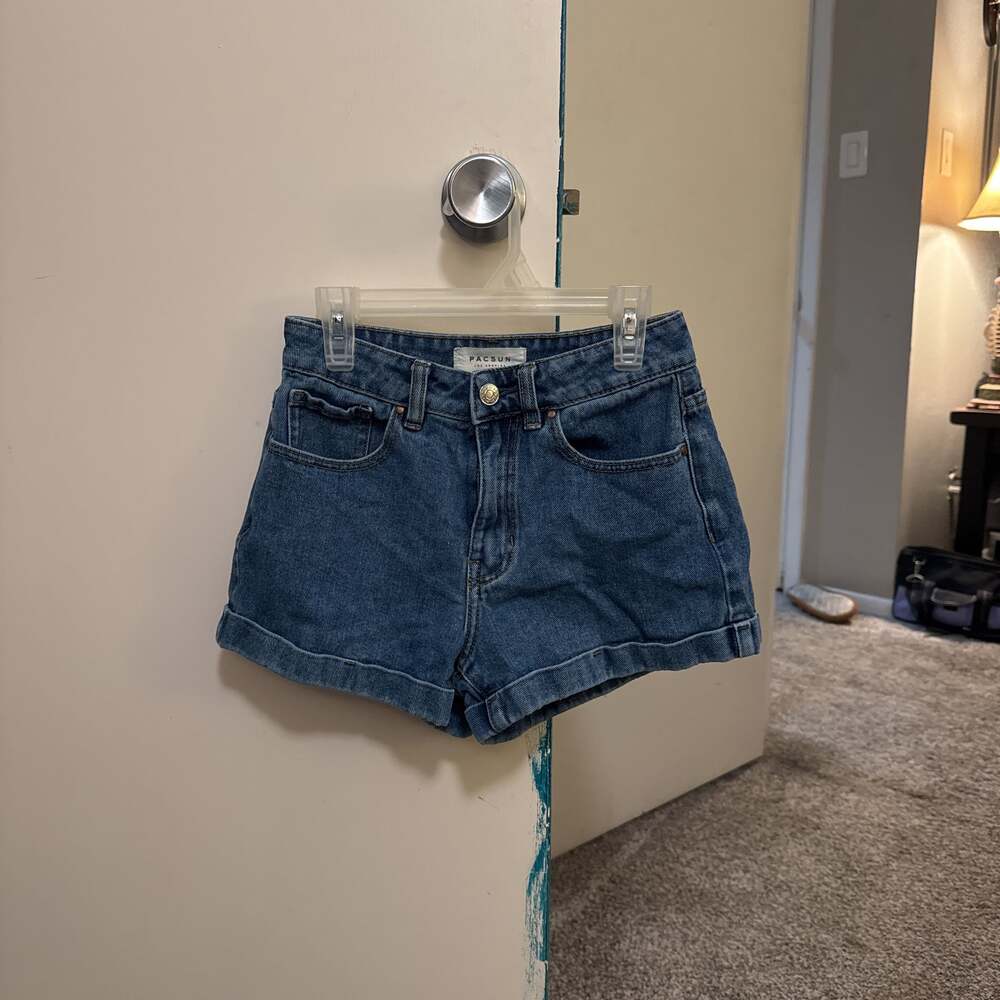 PacSun Mom Shorts - Size 23